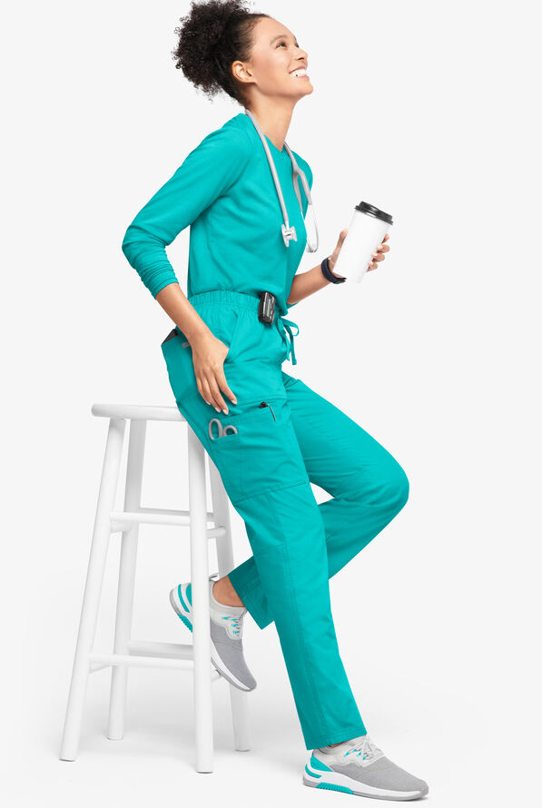 Butter-Soft Originals Women's 7-Pocket Mid Rise Straight Leg Cargo Scrub Pants - Petite - Bright Teal - 4