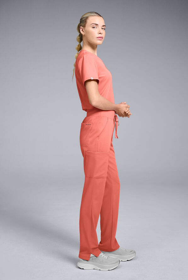Pantal&oacute;n m&eacute;dico Hypothesis Base estilo cargo con piernas rectas y 7 bolsillos para mujer - Thermal Coral - 2