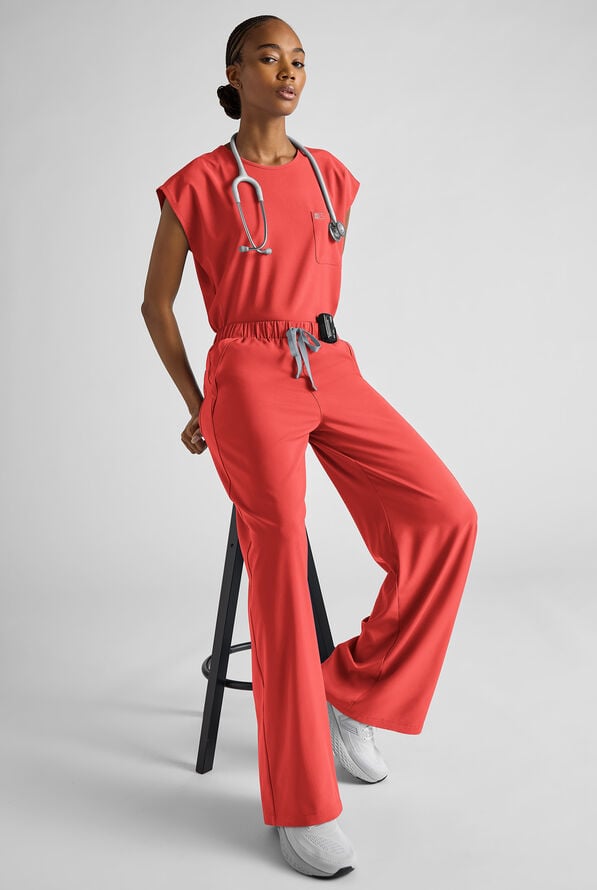 Blusa m&eacute;dica Easy STRETCH Gracie con cuello redondo y mangas dolm&aacute;n para mujer - Spiced Coral - 2