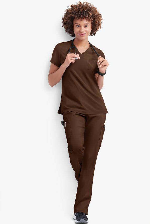 Pantal&oacute;n m&eacute;dico UA Butter-Soft STRETCH petite con cord&oacute;n ajustable y 9 bolsillos para mujer - Coffee Bean - 4