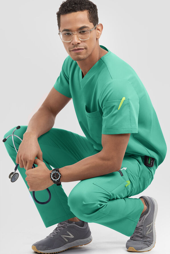 Advantage STRETCH Men's 8-Pocket Cargo Scrub Pants - Bermuda Green - 3