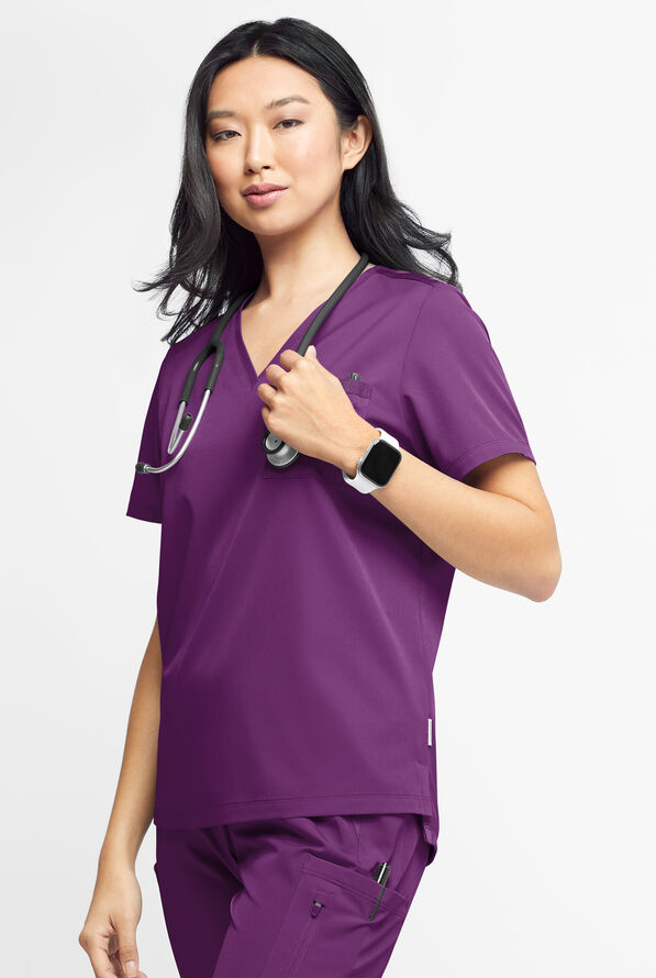 Blusa médica WhisperLite Zora Stretch con cuello en V y 2 bolsillos para mujer - Eggplant - 5