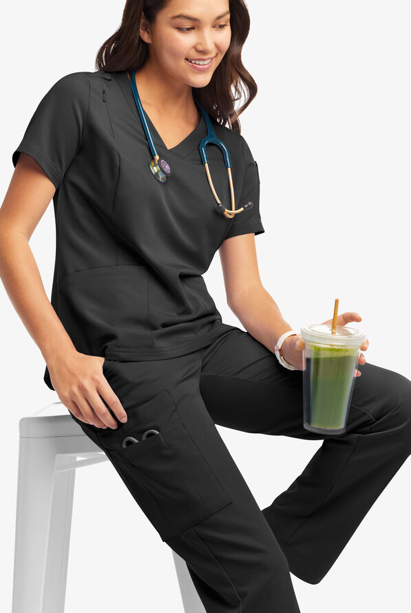 Butter-Soft Women's 13-Pocket Cargo Scrub Pants **Slightly IRREGULAR**&nbsp; - Petite - Black - 7