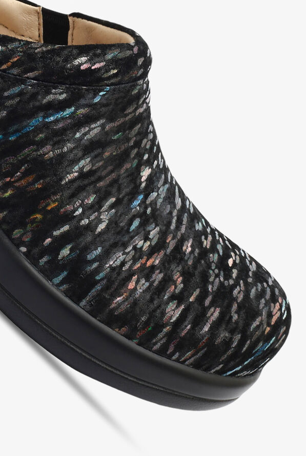 Alegria Women's Kayla Obscura Nursing Clogs - null - 3