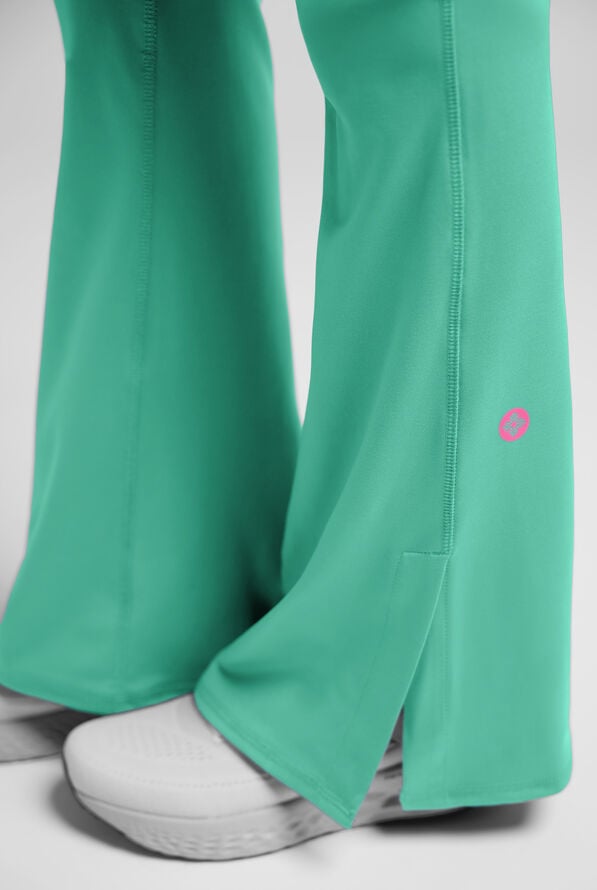 Pantal&oacute;n m&eacute;dico Med Couture Amp Knit STRETCH estilo yoga con piernas acampanadas y 5 bolsillos para mujer - Mint Condition - 9