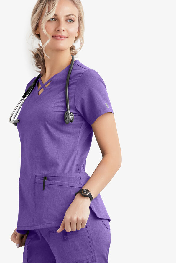 Blusa m&eacute;dica UA Butter-Soft STRETCH con lazos entrecruzados y 4 bolsillos para mujer - Sparkling Grape Heather - 5