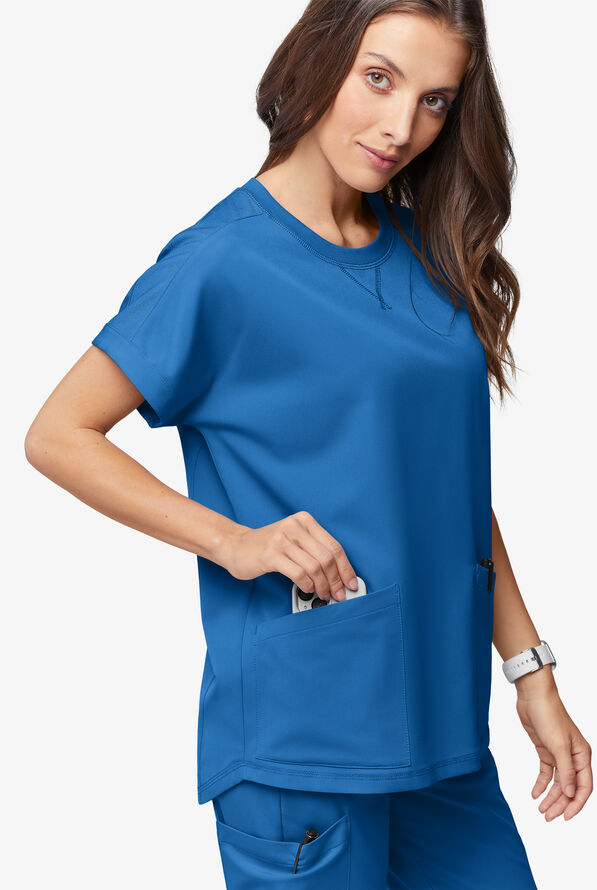 Blusa médica ReSurge con cuello redondeado y mangas dolmán para mujer - Royal - 2