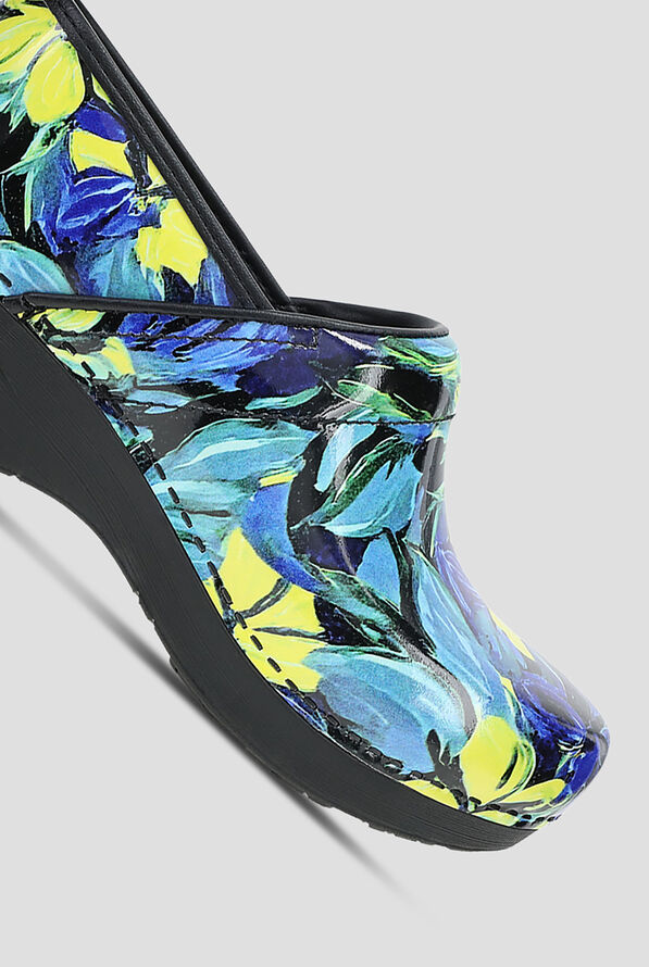 Dansko Women's XP 2.0 Slip Resistant Paradise Patent Leather Clogs - null - 3