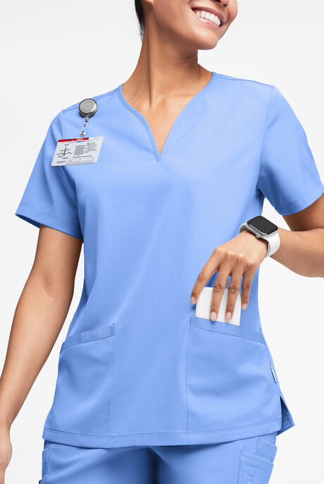 Blusa médica WhisperLite Dahlia Stretch con cuello con muesca y 4 bolsillos para mujer