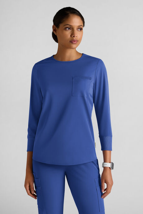 Blusa médica WhisperLite con mangas 3/4 para mujer