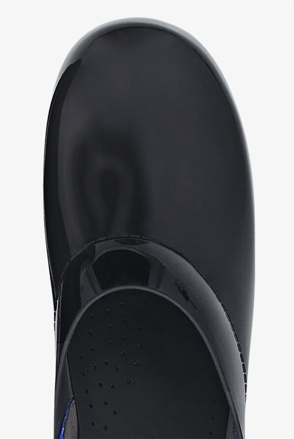 dansko nursing clogs clearance