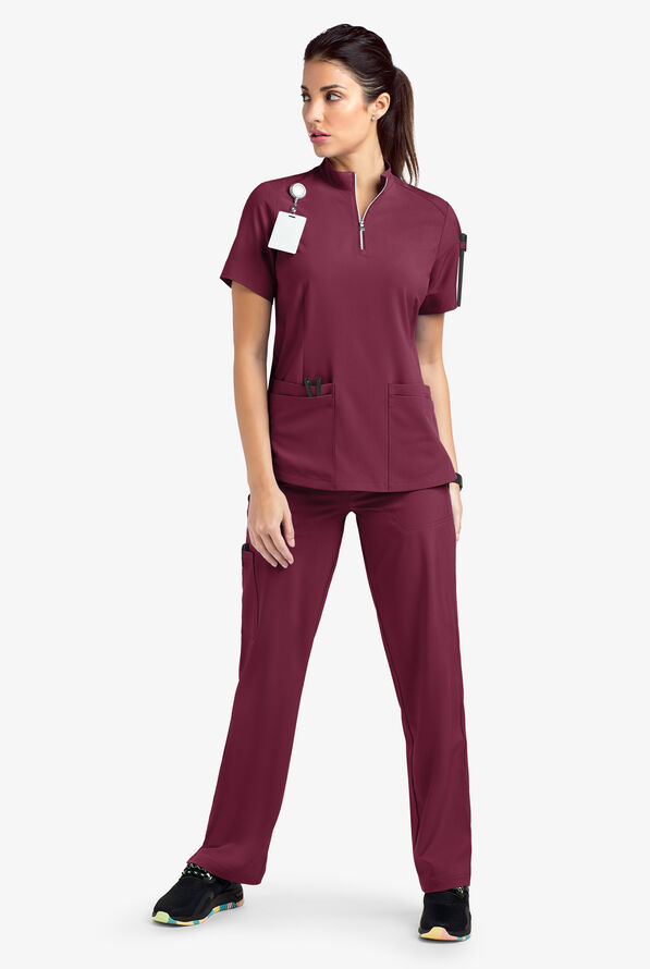 Blusa médica Easy STRETCH Jen con cremallera en el cuello y 4 bolsillos para mujer - Wine - 2