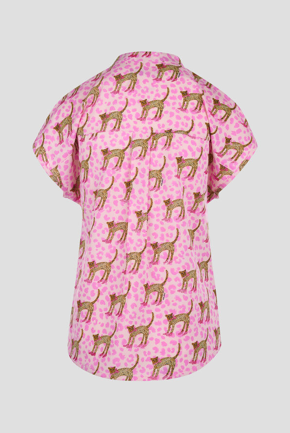 Blusa médica estampada koi Lite Cheetah In Heels con cuello mao y 2 bolsillos para mujer - null - 2