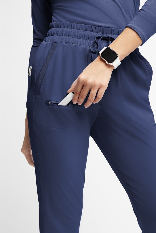 Pantalón médico WhisperLite ISLA con piernas cónicas y 5 bolsillos para mujer - Navy - 4