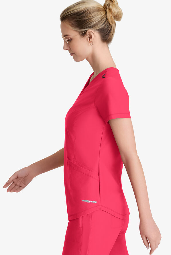 Blusa m&eacute;dica Skechers by Barco Slip-ins Serene STRETCH con cuello en V reforzado y 3 bolsillos para mujer - Punch Pink - 4