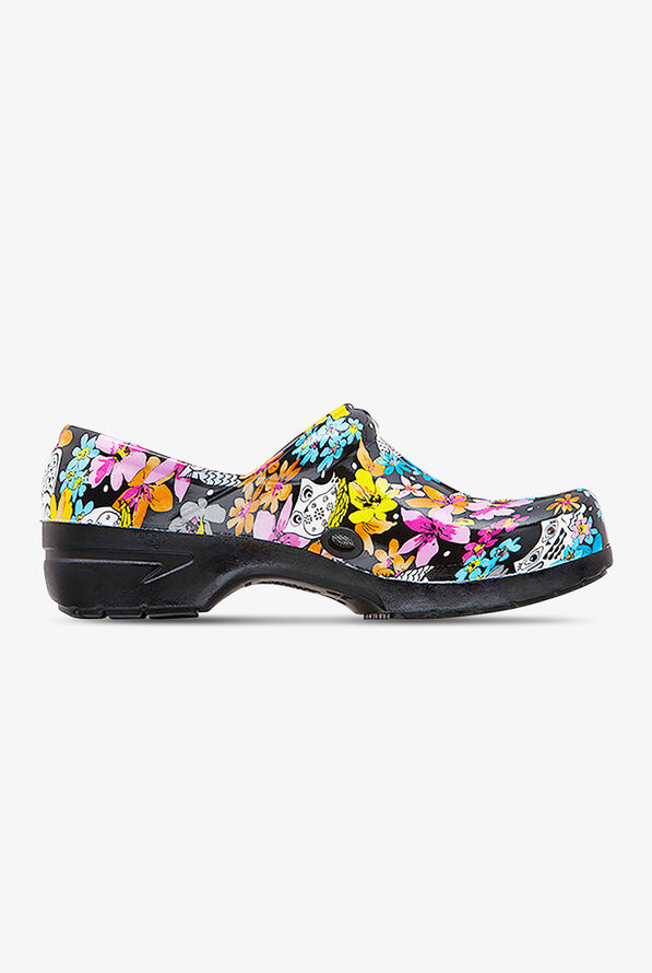 anywear srangel clogs