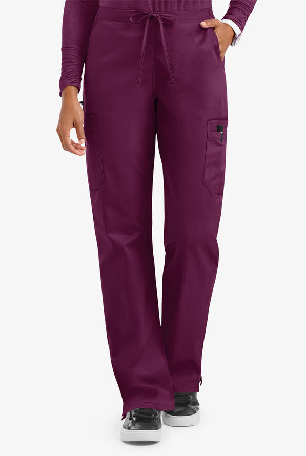 Pantal&oacute;n m&eacute;dico UA Butter-Soft STRETCH petite con cord&oacute;n ajustable y 9 bolsillos para mujer - Wine - 1