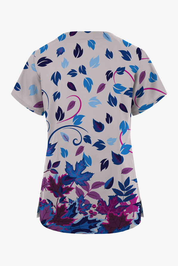 Blusa médica estampada Butter-Soft Originals Autumn Walk Silver con cuello festoneado y 2 bolsillos para mujer - null - 2