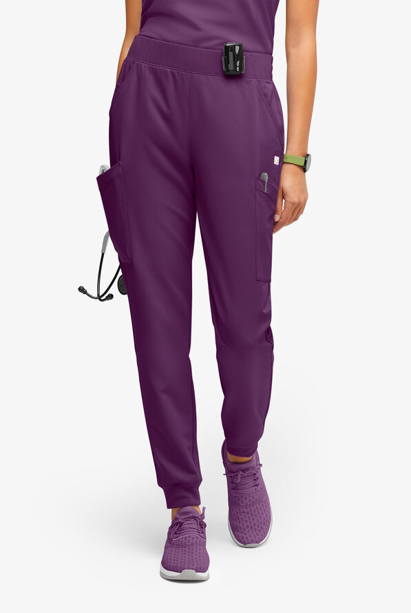 ReSurge Amber Women's Modern 7-Pocket Flat Front Slim Leg Jogger Scrub Pants - Petite - Eggplant - 1