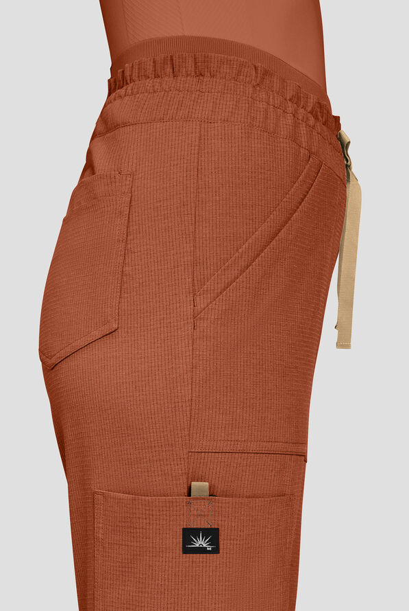 Pantal&oacute;n m&eacute;dico koi Solis Freda STRETCH estilo cargo con piernas anchas y 8 bolsillos para mujer - Dark Copper - 3
