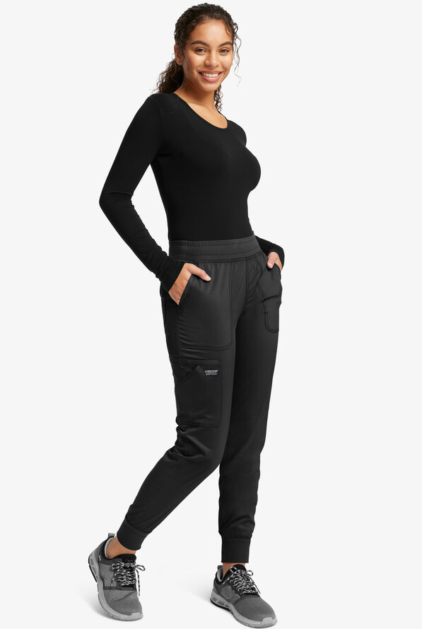 Pantal&oacute;n m&eacute;dico Cherokee Workwear Revolution STRETCH estilo cargo jogger con 5 bolsillos para mujer - Petite - Black - 4
