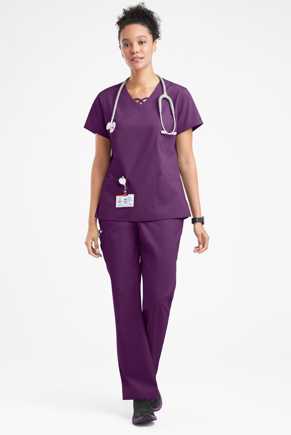 Blusa m&eacute;dica Butter-Soft Originals con cuello entrecruzado y 3 bolsillos para mujer - Eggplant - 4