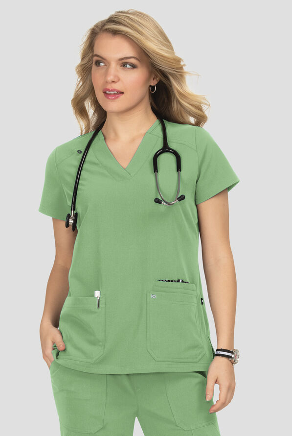 Blusa m&eacute;dica Koi Next Gen Hustle and Hear con cuello en V y 3 bolsillos para mujer - Pistachio - 2