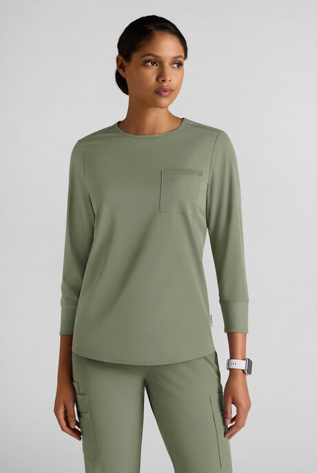 Blusa médica WhisperLite con mangas 3/4 para mujer