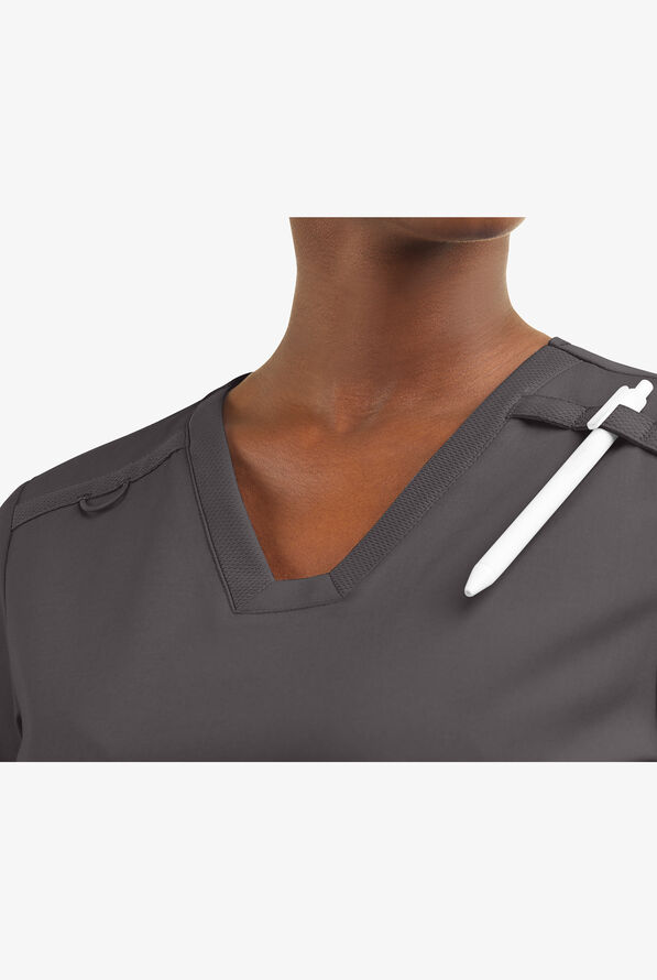 UA Exclusive Cherokee Workwear Professionals Active Women's 4-Pocket STRETCH V-Neck Scrub Top - Pewter - 3