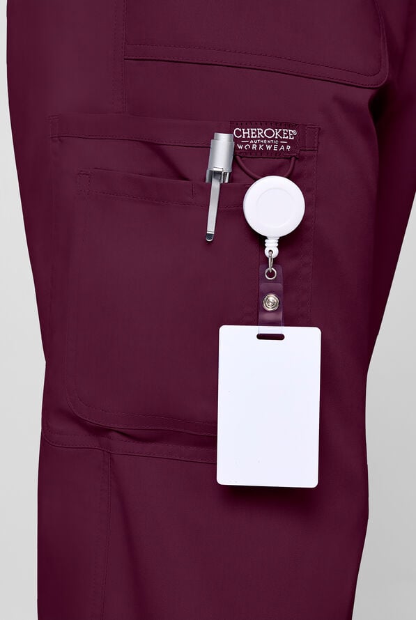 Pantal&oacute;n m&eacute;dico Cherokee Workwear Revolution STRETCH con piernas rectas y 12 bolsillos para hombre - Wine - 5