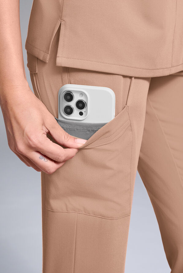 Pantal&oacute;n m&eacute;dico Hypothesis Base estilo cargo con piernas rectas y 7 bolsillos para mujer - Terra - 6