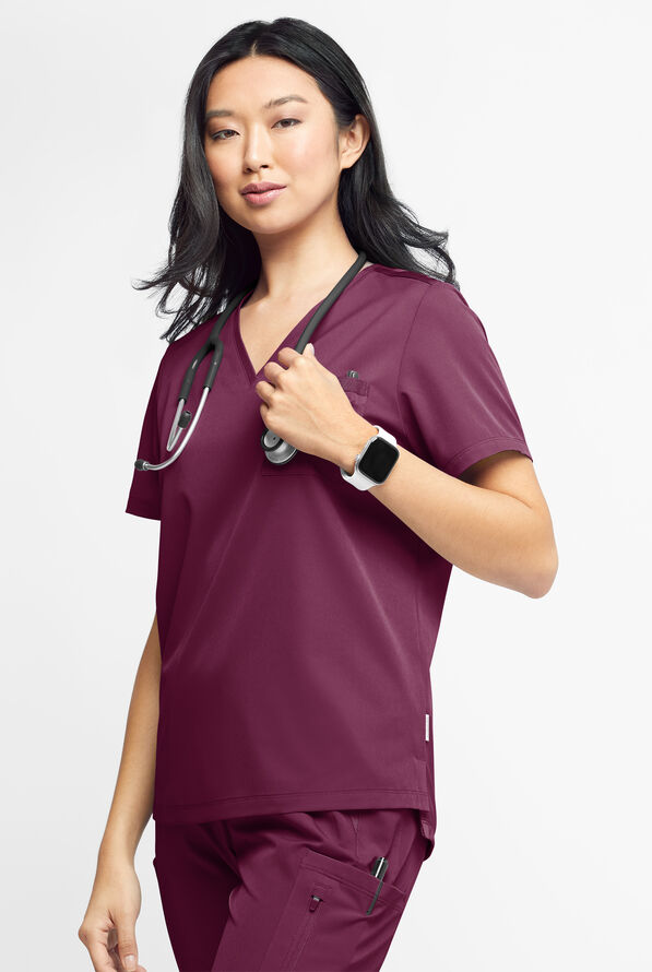 Blusa médica WhisperLite Zora Stretch con cuello en V y 2 bolsillos para mujer - Wine - 5