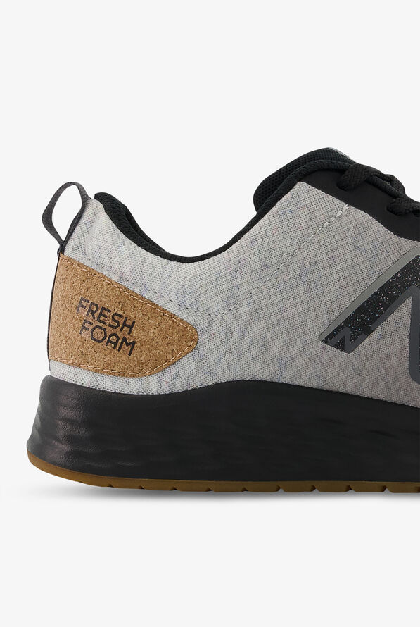New Balance Men's Fresh Foam Arishi v3 Black/Grey Athletic Lace Up Nursing Shoes - null - 4