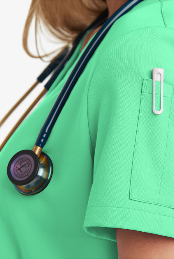 Blusa m&eacute;dica MOVEMENT by Butter-Soft Antares STRETCH con cuello en V y 6 bolsillos para mujer - Neo Mint - 7