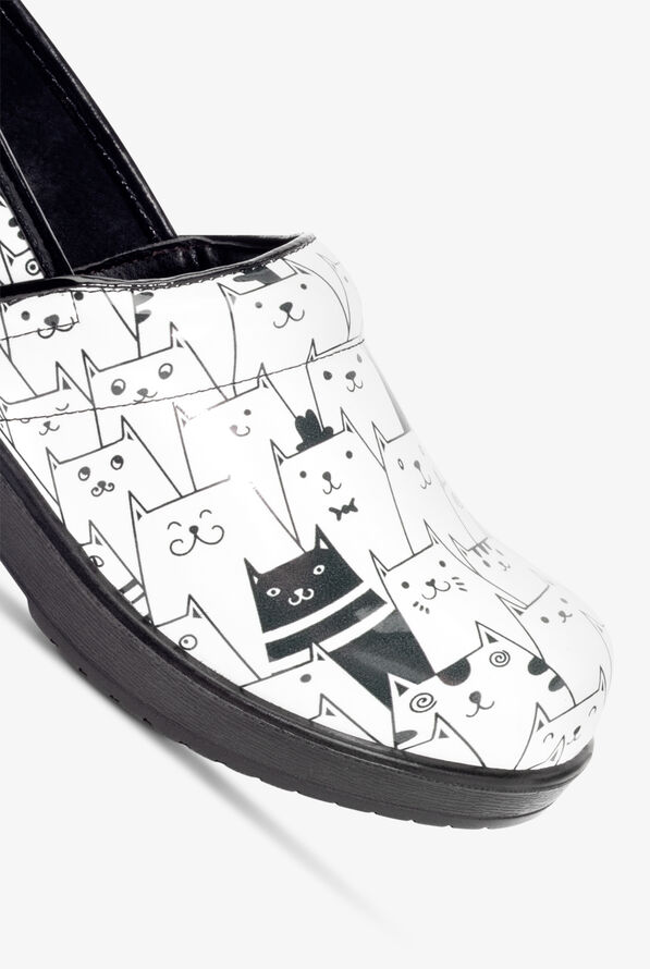 Savvy Women's Brandy Cats Nursing Clogs, Slip On Shoes