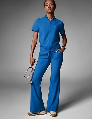 Easy Stretch Nika Top & Sydney Knit Waist Flare Leg Pant