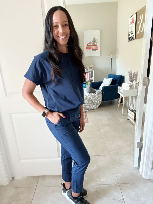 Scrub Pant Pockets
