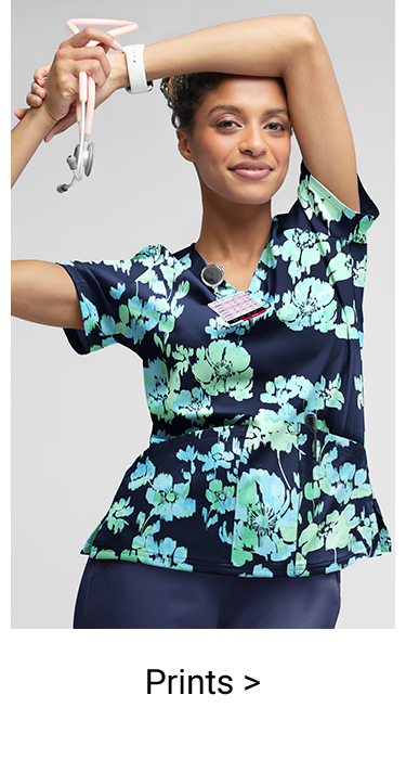 Women&rsquo;s Print Scrubs 