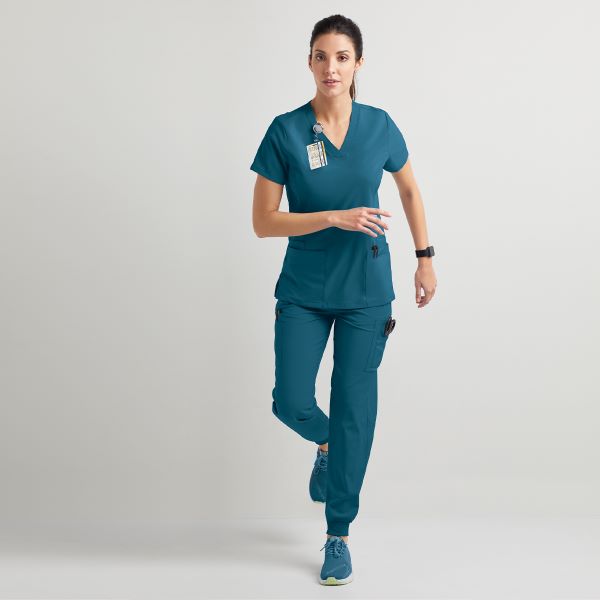 women's athletic scrubs