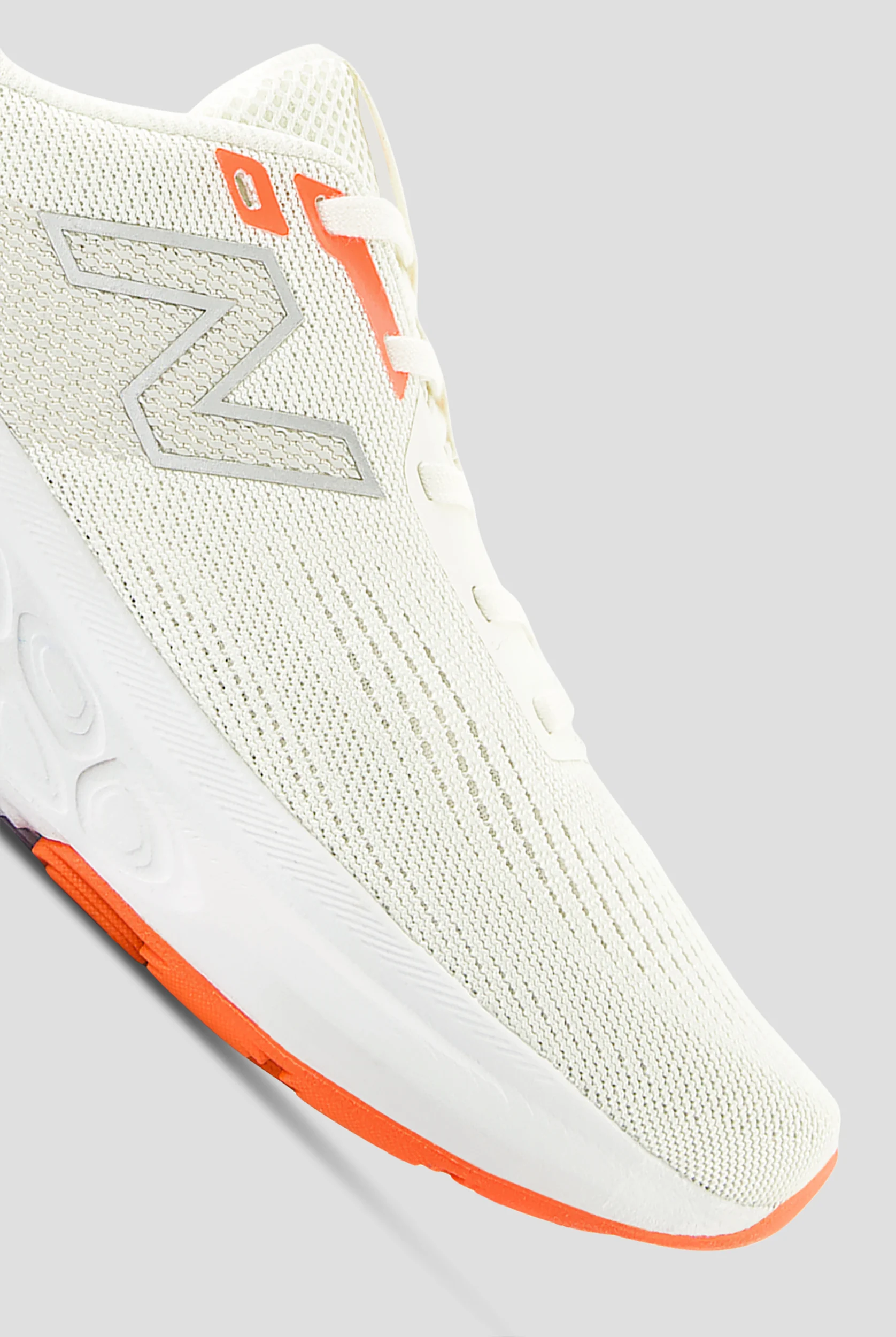 New Balance Women's Fresh Foam 520 Sea Salt Athletic Lace Up Shoes