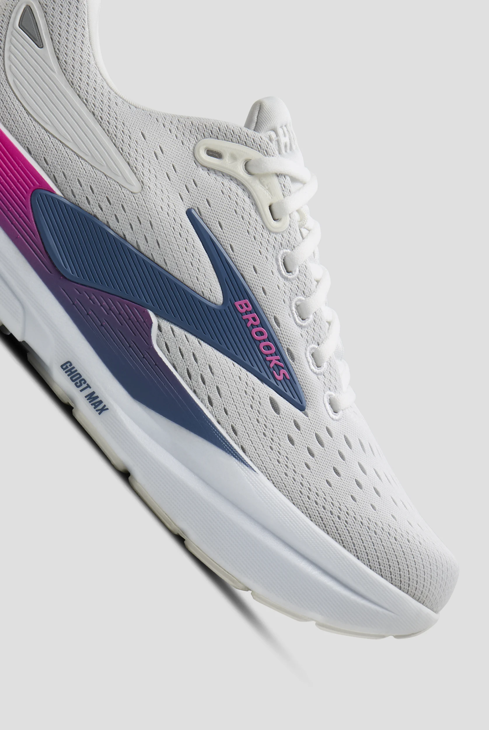 Zapatillas deportivas de enfermer&iacute;a Brooks Ghost Max 3 White/Moonlight/Pink con cordones para mujer