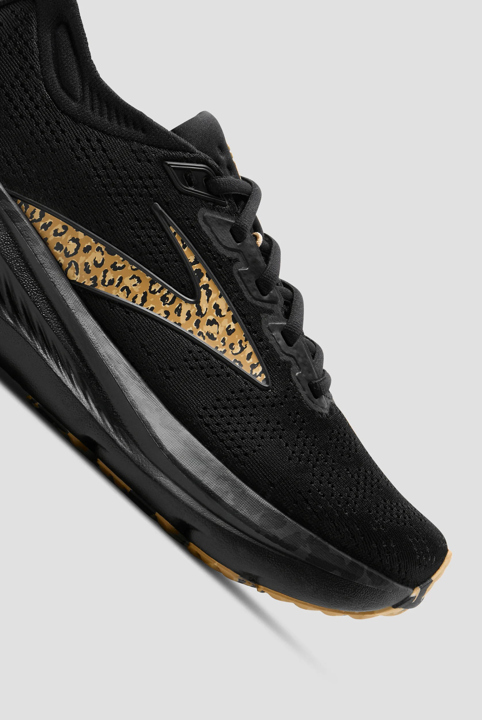 Brooks Women's Glycerin 23 Black/Asphalt/Iced Coffee Athletic Lace Up Shoes