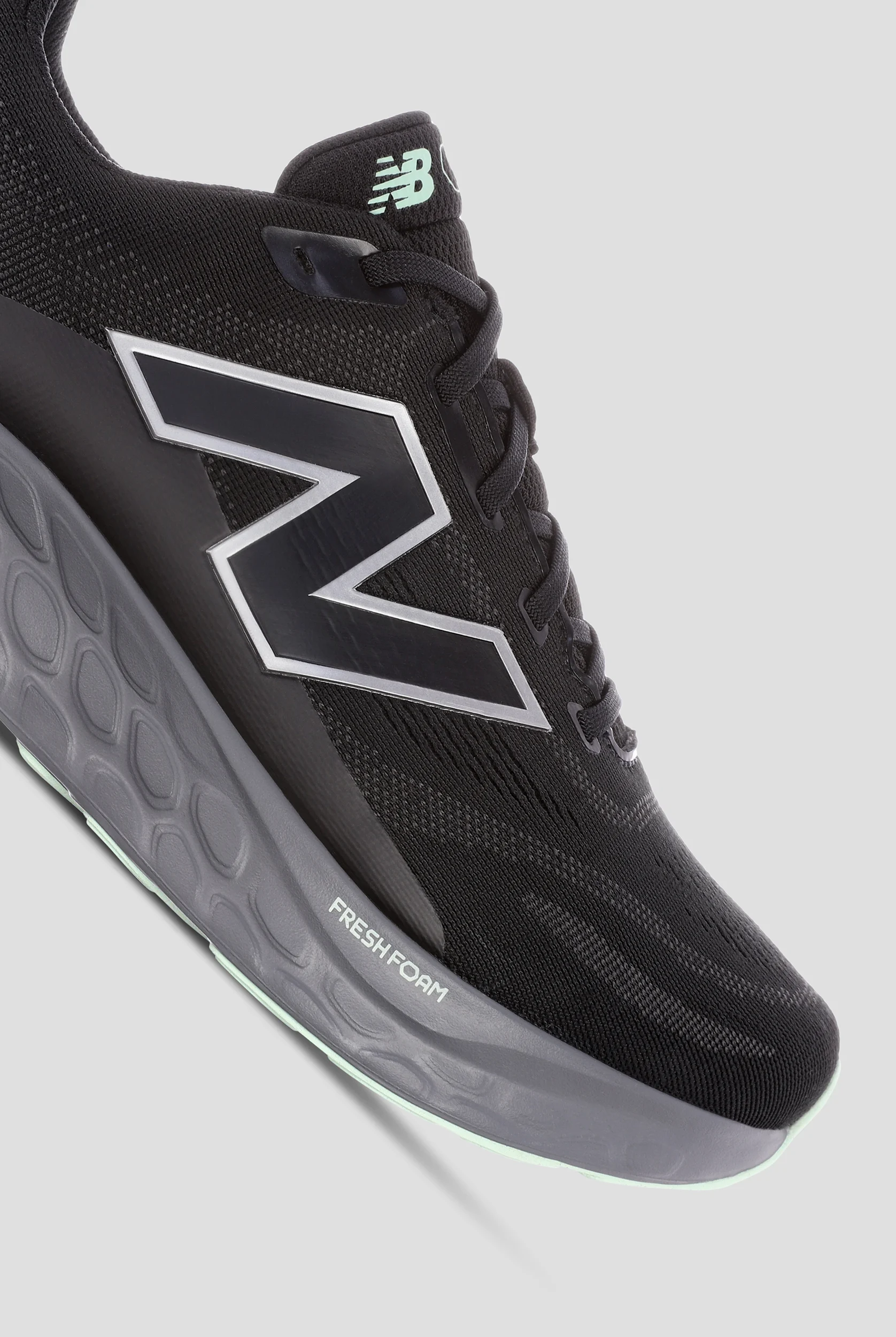 New Balance Men's Fresh Foam 680 Waterproof Black/Castlerock Athletic Lace Up Shoes
