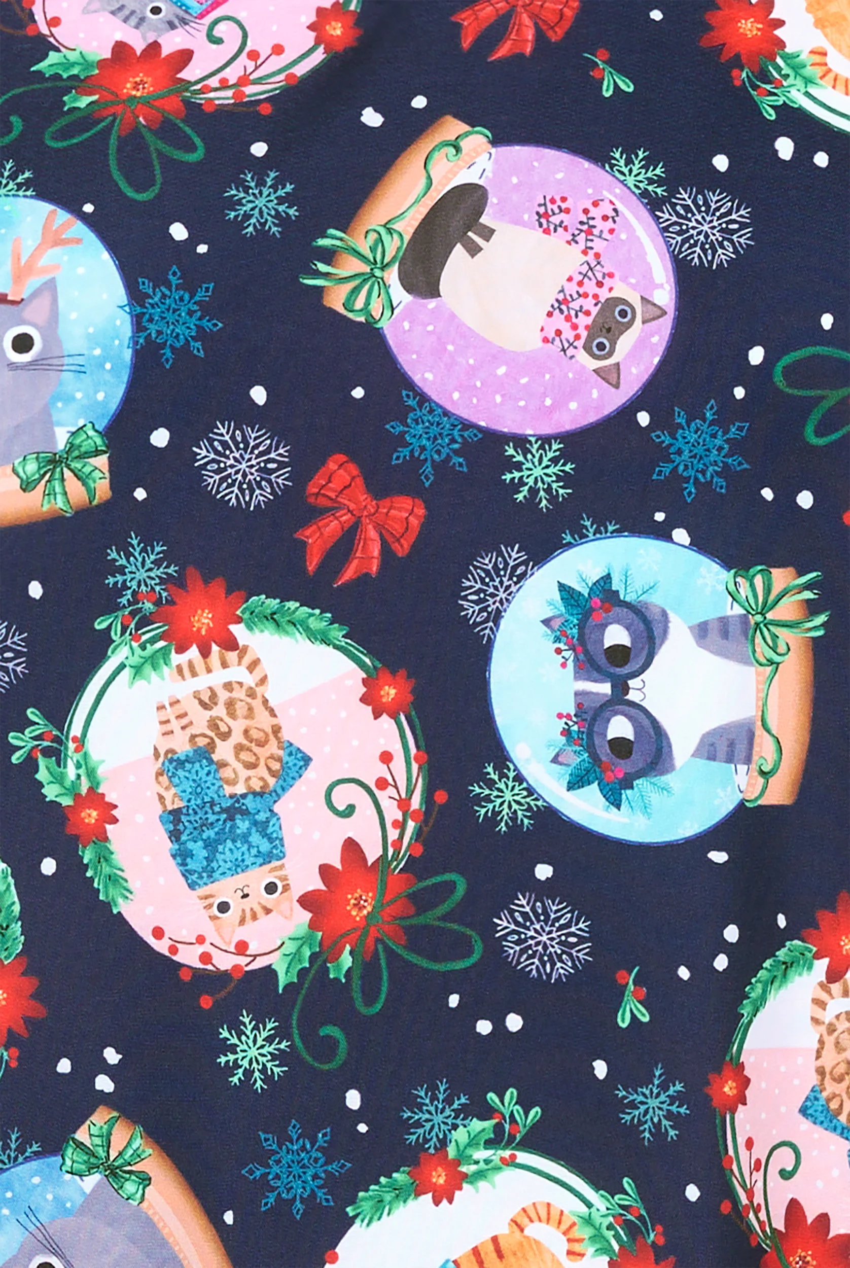 koi Basics Holiday Cats Women's 2-Pocket STRETCH V-Neck Print Scrub Top