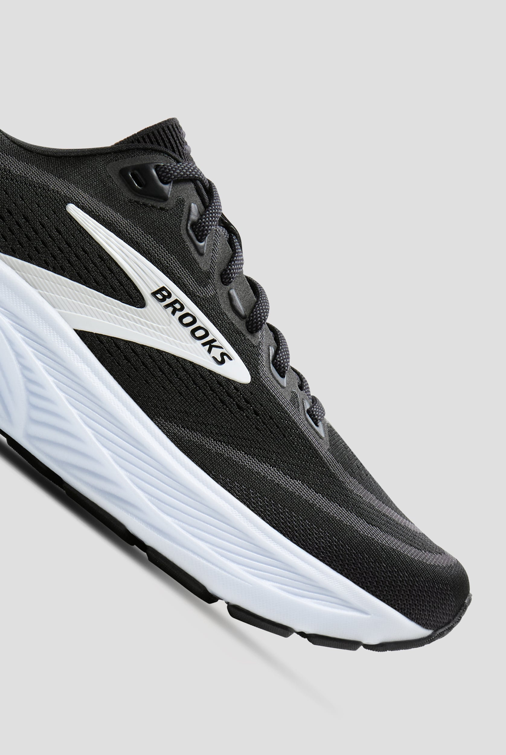 Brooks Men's Ghost 18 Black/Grey/White Athletic Lace Up Shoes
