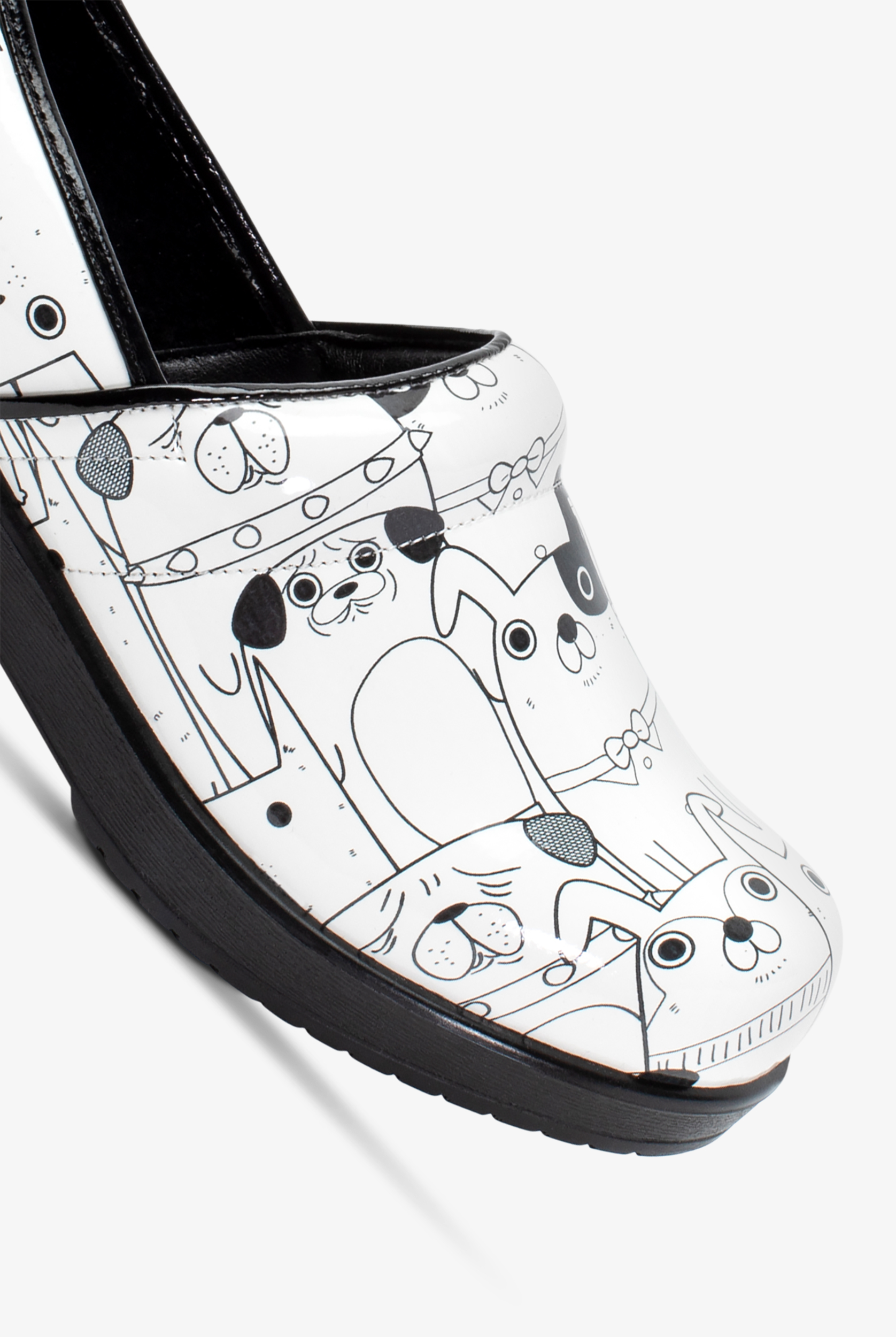 Savvy Women's Brandy Dogs Nursing Clogs