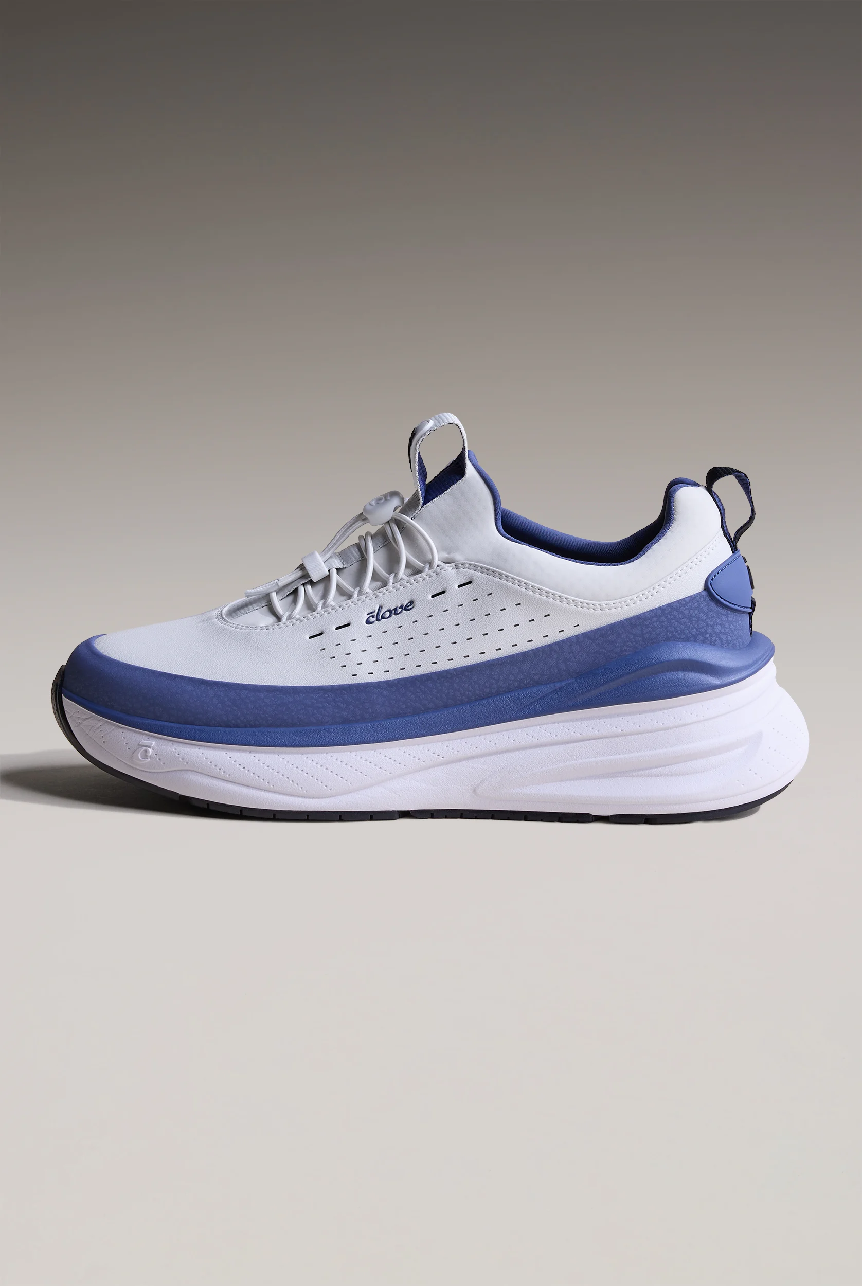 Zapatillas deportivas Clove Supercush&trade; Forte 2 White/Navy para mujer