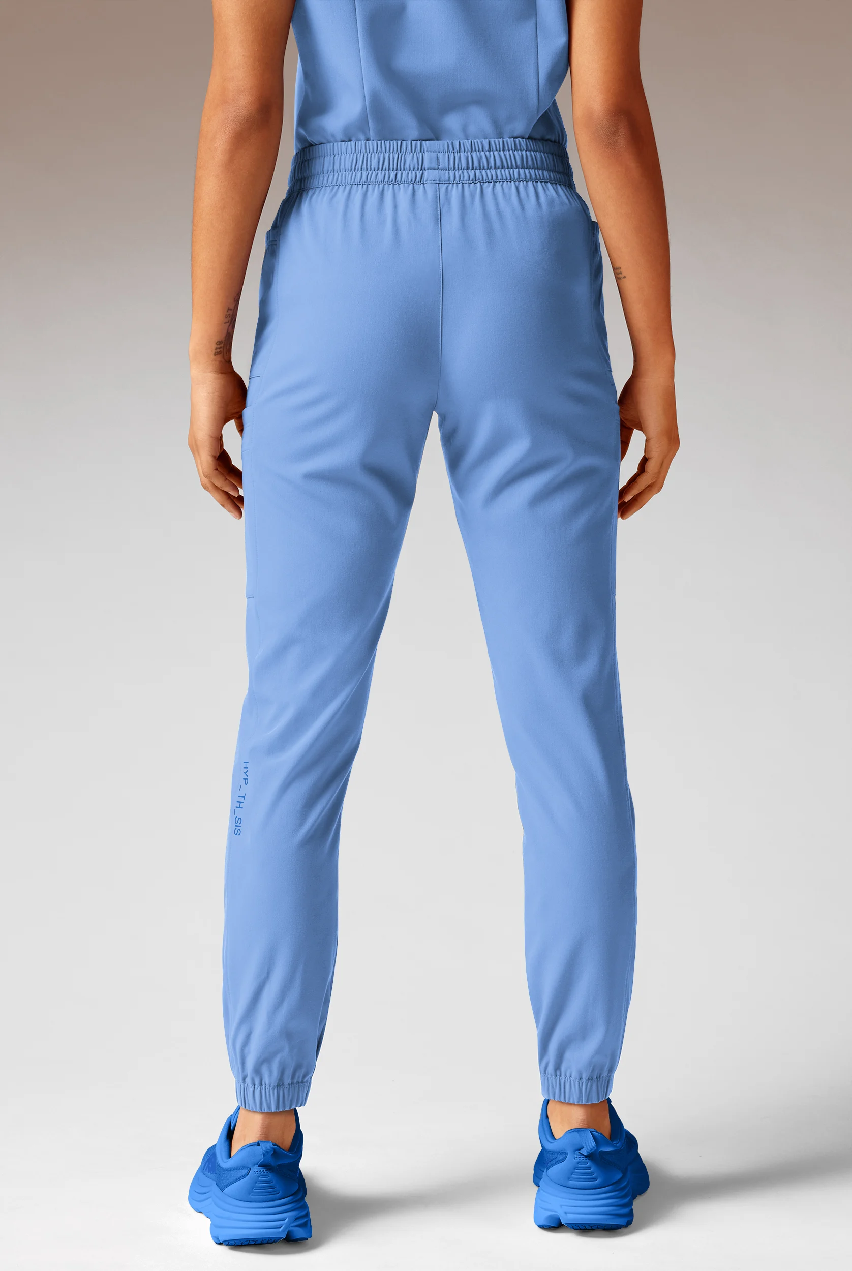 Hypothesis Cache Women&rsquo;s 6-Pocket Jogger Scrub Pant - Petite
