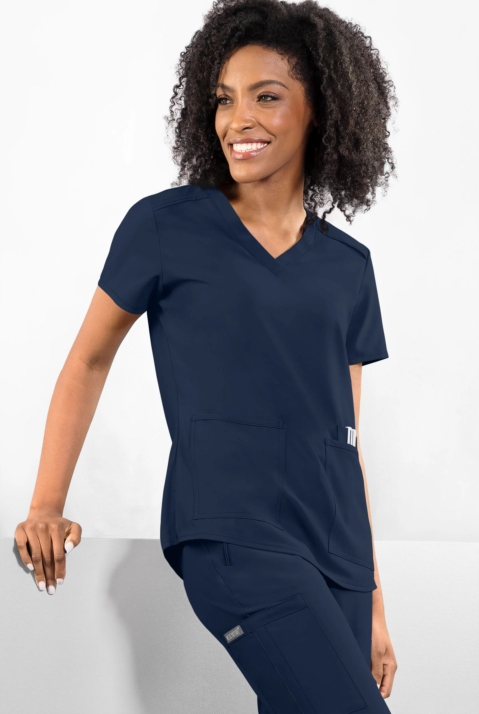 Med Couture Insight Women's 3-Pocket V-Neck Scrub Top