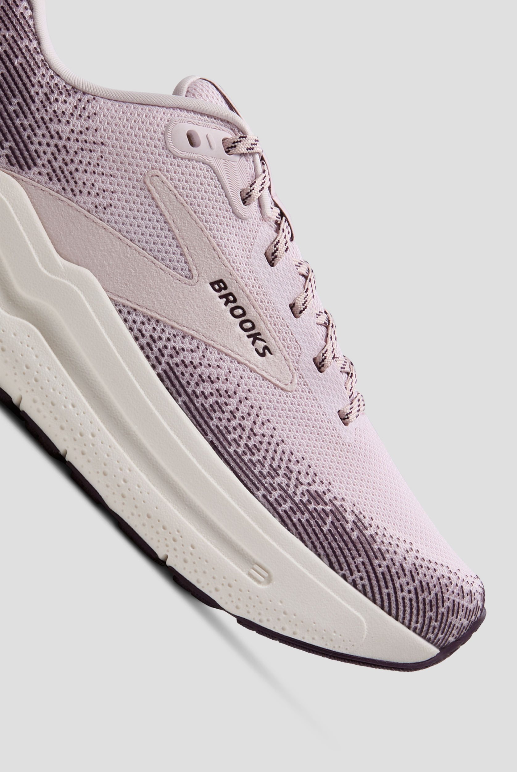 Brooks Women's Ghost Max 2 Orchid Ice/Plum/Coconut Athletic Lace Up Shoes